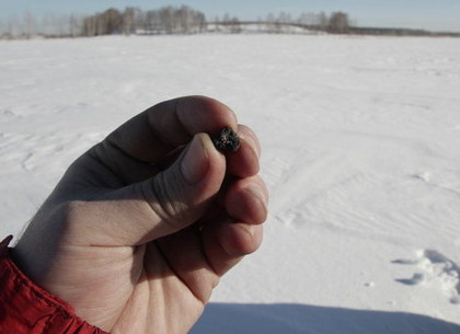 Ученые нашли осколки упавшего метеорита (ФОТО)