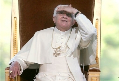 Причина отставки Папы – денежные махинации Ватикана