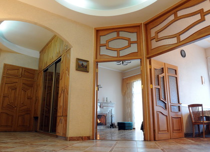 В Харькове продают квартиру за миллион долларов