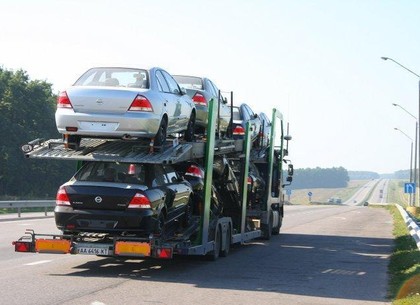 Автодилеры заявили о повышении цен на импортные машины