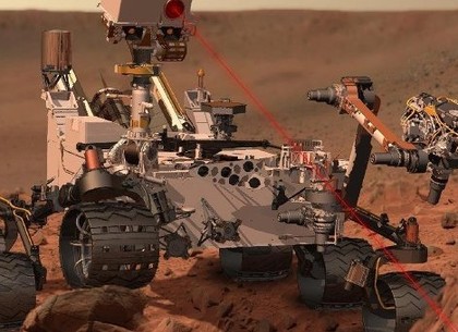 Марсоход Curiosity вышел из безопасного режима и возобновил работу (ВИДЕО)