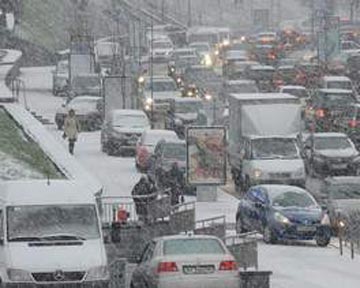 Весна отменяется: синоптики обещают украинцам  похолодание, снежные заносы и гололед
