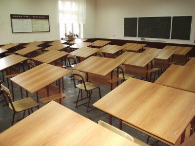 Каникулы в школах Харьковщины переносят