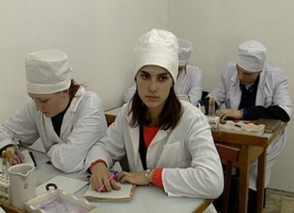 Всем украинским студентам-медикам аннулировали экзамен (СМИ)