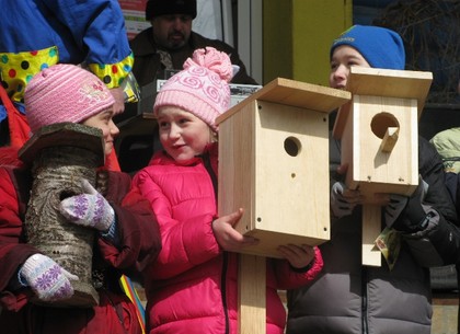 Международный день птиц отметили в Харьковском зоопарке (ФОТО)