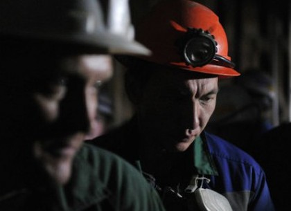 Взрыв на шахте: нашли тело третьего горняка
