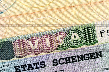 Европа упростит получение виз для украинцев уже летом (СМИ)