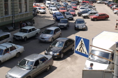 Пробки в Харькове: транспорт стоит на Веснина, Сумской и Пушкинской