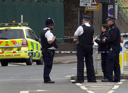 Теракт в Лондоне: подозреваемых выпустили под залог