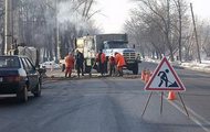 В Харькове ремонтируют дороги ямочно, но денег не хватает