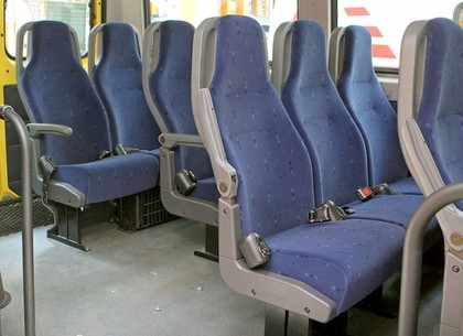 Ремни безопасности и ограничители скорости в автобусах появятся не скоро