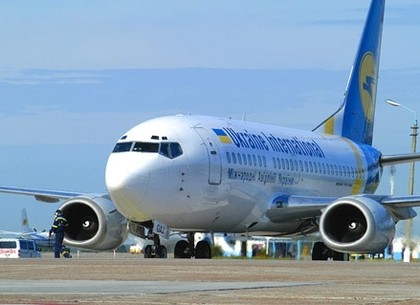 Авиарейс из Харькова в Киев меняет расписание ради трансферных пассажиров