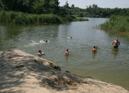 На выходных в водоемах Харьковщины тонули люди (статистика)