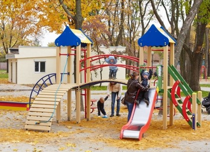Детский парк с уникальным фонтаном открылся после реконструкции (ФОТО)