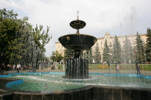 В Харькове выключили фонтаны