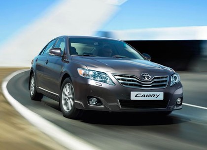 Харьковские гаишники будут разъезжать на «Toyota Camry Premium»