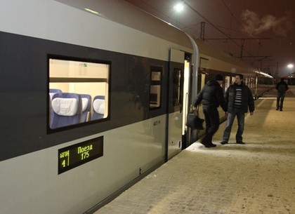 Есть ли билеты на поезд Харьков-Львов под Новый год. Подробности
