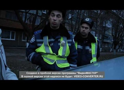 Донецкий гаишник, не признающий граждан Укрианы и приказы МВД, стал звездой Интернета (ВИДЕО)