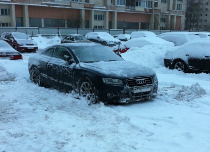 На Харьковщину идет зима. Гаишники напоминают водителям, что нужно «переобуться»