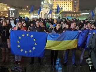 Евромайданы разгонять не будут – Виктор Пшонка