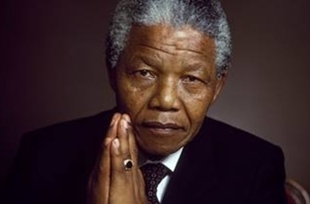 Умер Нельсон Мандела. Весь мир скорбит (ФОТО)