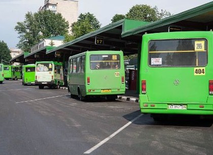 В Харькове автобусы №75э меняют маршрут. Его продлили до Песочина