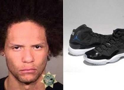 Истец подал в суд на Nike: почему вы не написали, что кроссовки нельзя использовать как оружие?