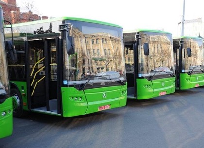 Кернес пообещал новый автобусный маршрут от Пролетарской