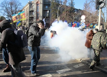 Оппозиция должна ответить публично за столкновения в Киеве (Эксперт)