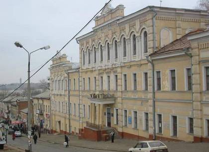 В Харькове пасмурно, но сухо