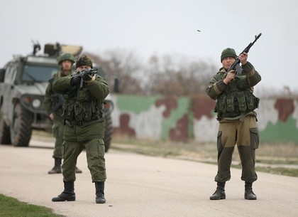 В Симферополе штурмовали военную часть: один украинский военный убит, один ранен