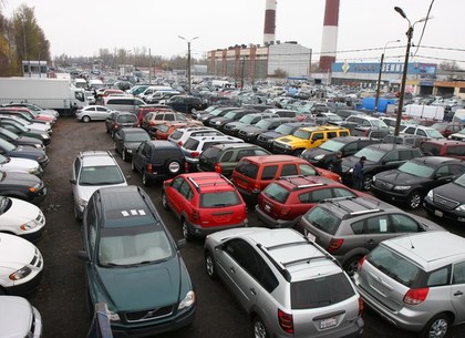 Украинцы перестали покупать б/у автомобили