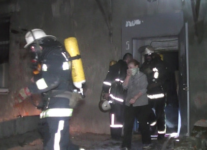 Пожар в доме на площади Руднева: шесть человек спасены, тридцать – эвакуированы