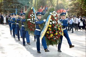 На Мемориале в Лесопарке почтили память павших в Великой Отечественной войне