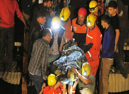 Взрыв на шахте в Турции: сотни погибших (ВИДЕО)