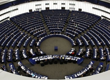 Мнения о поддержке Украины в Европарламенте разделились