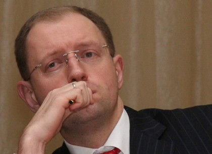 Яценюк подал в отставку из-за развала коалиции (Дополнено)