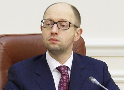 Яценюк снова премьер и требует от Рады принять проваленные законы (ВИДЕО)