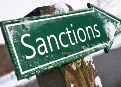 У Украины - свои санкции против России. Закон осталось подписать Порошенко
