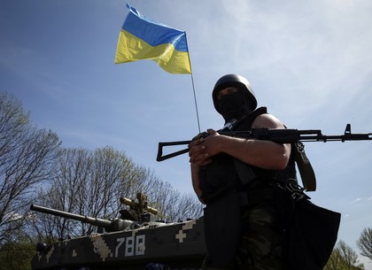 Почему на Донбассе не вводят военное положение