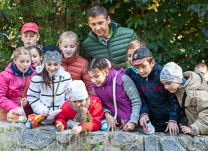 Более ста детей из Харькова бесплатно побывали в зоопарке