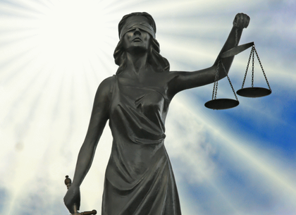 Судебная реформа: ликвидировать хозяйственные суды и вернуть ВСУ полномочия