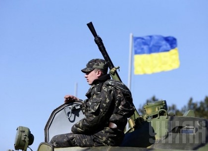 Британия передаст украинским военным бронежилеты и зимнюю одежду