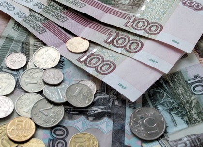 Нацбанк запретил кредитно-депозитные операции в российских рублях
