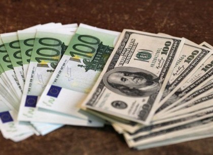 Курсы валют от НБУ на 13 ноября: гривна укрепилась до 15,56 грн/долл