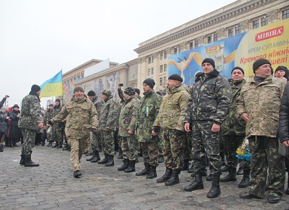 Бойцы 22-го батальона вернулись в Харьков. Героев встречали на площади Свободы (ФОТО)