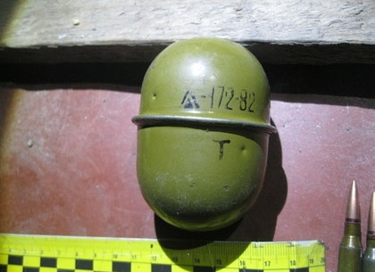 Смертоносный тайник обнаружили в сарае под Харьковом (ФОТО)