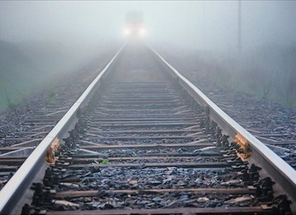 В Харькове иностранец попал под поезд. Мужчина скончался в больнице