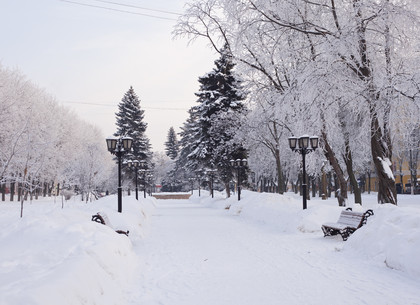 В Украину возвращаются снег и морозы. ГАИ пугает гололедом
