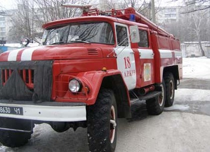 В праздники на Харьковщине произошло почти сто пожаров и ЧП. Три человека погибли